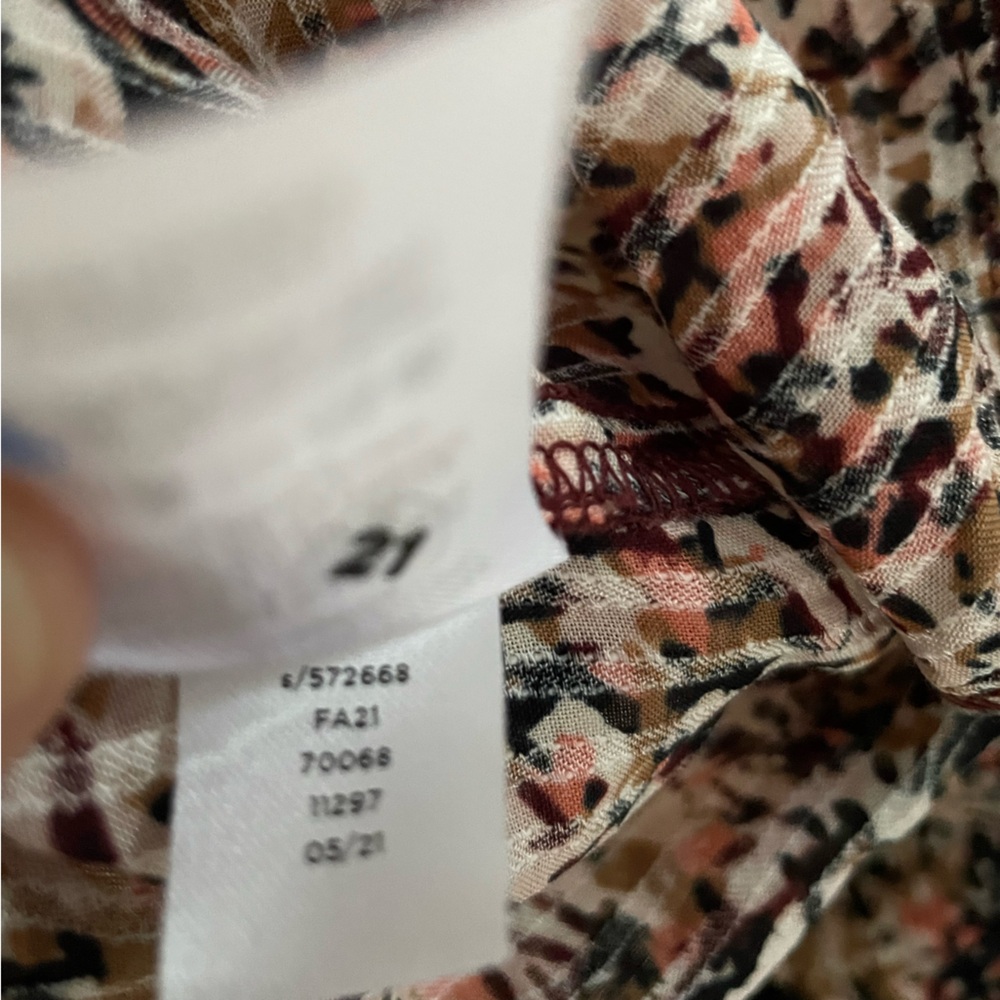 NWT LOFT Pintucked Ruffle Shell Sz Small - Picture 13 of 13